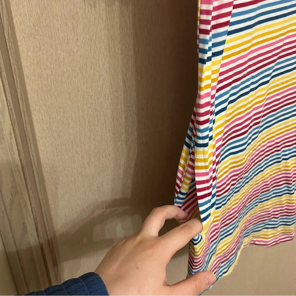 ☀️Rainbow Striped Women’s Sleeper Dress - Size L/XL pockets - Secret Treasures
